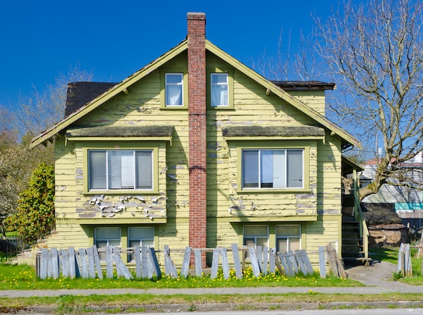 we buy houses in any condition on Long Island